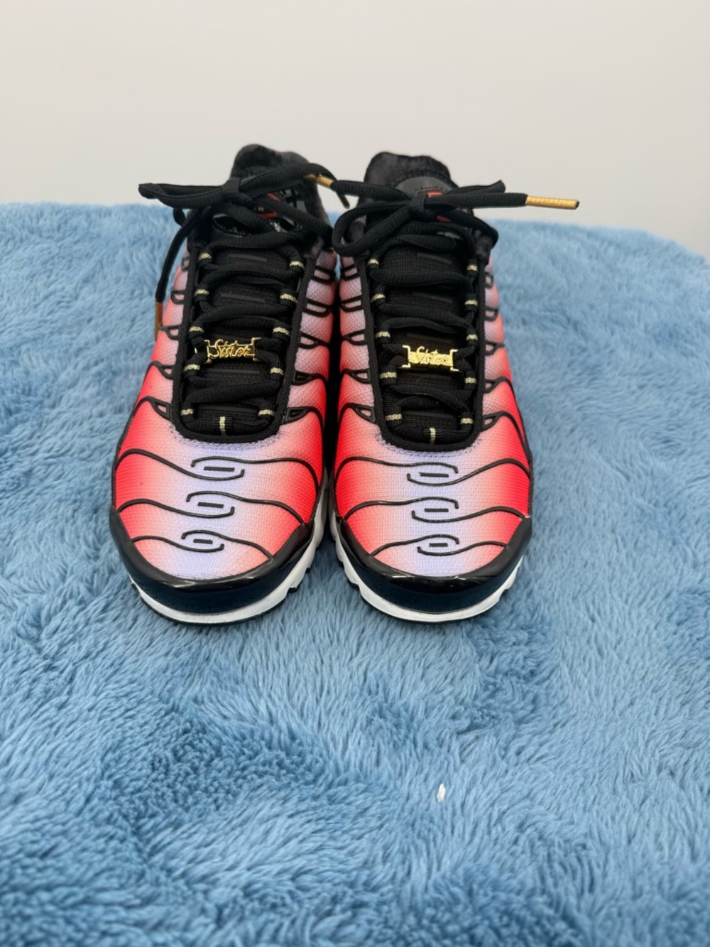 Nike Air Max Plus Sisterhood Women's Sneakers‎ Size 5.5 Red/White/Purple/Gold